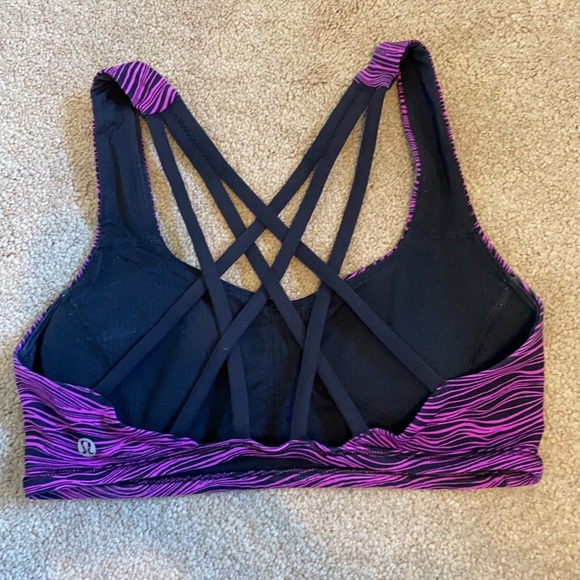 Lululemon Energy Sports Bra-size 4 - Picture 2 of 4